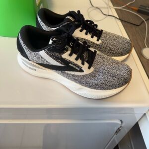 Women Brooks Adrenaline 24 GTS